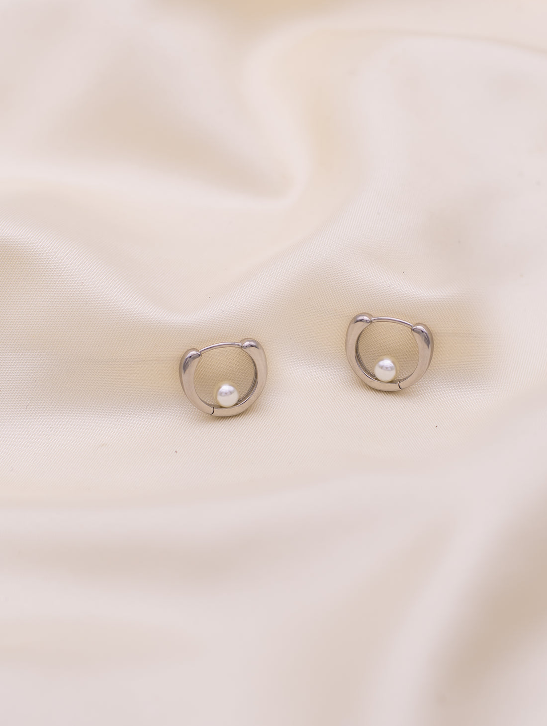Silver Bali Earrings [ZJSTPS/8591]