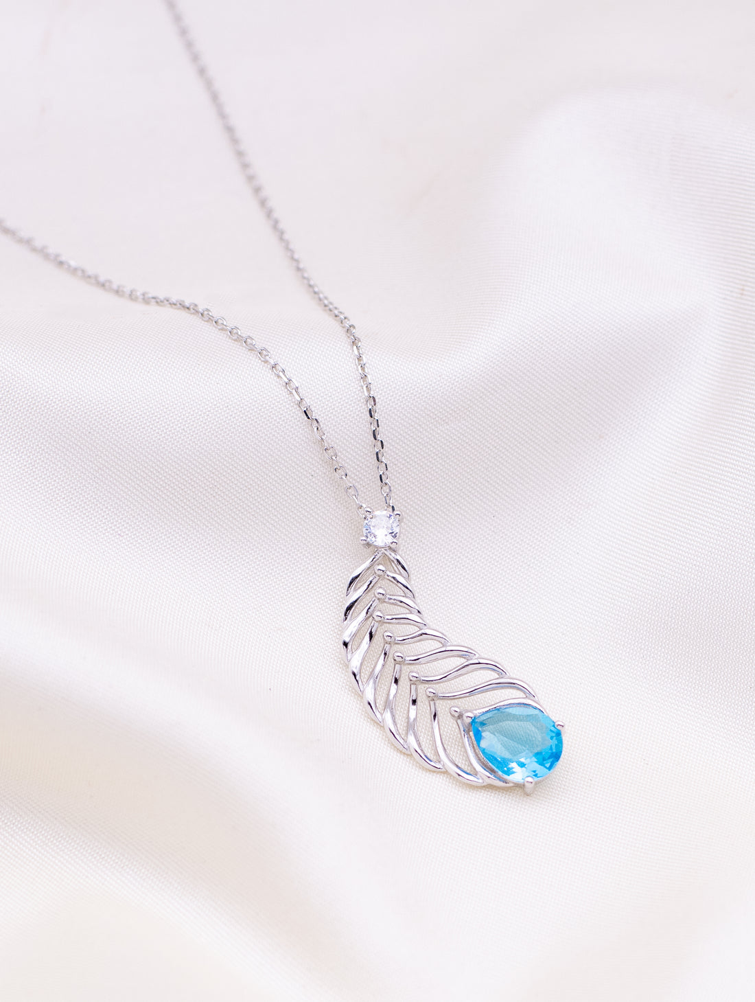 Peacock Feather Motif Chain [ZJSCH/24026]