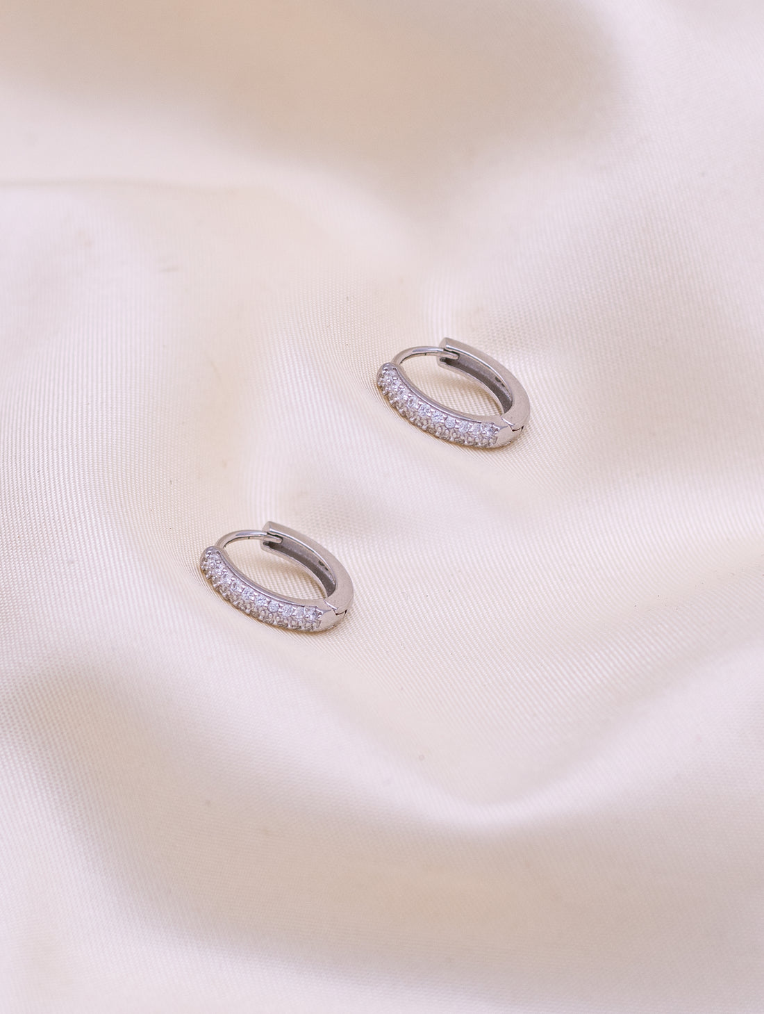 Silver Bali Earrings [ZJSTPS/25689]